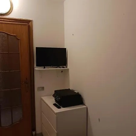 Trolleybar Privatunterkunft
